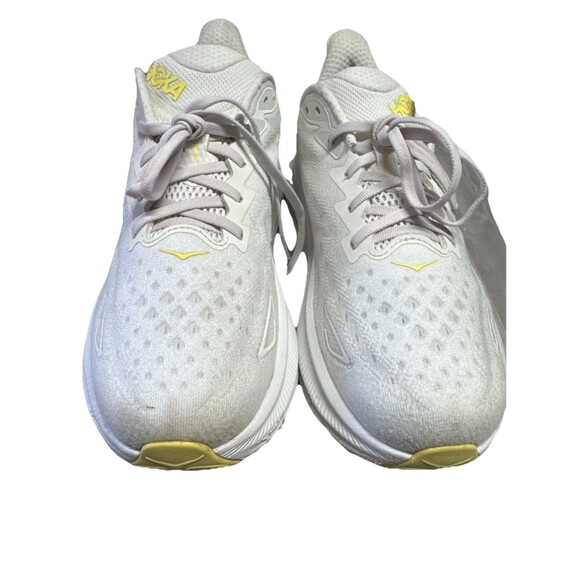 HOKA ONE ONE Clifton 9 Wide Lace-Up White Low Top Men/ Women  Sneaker